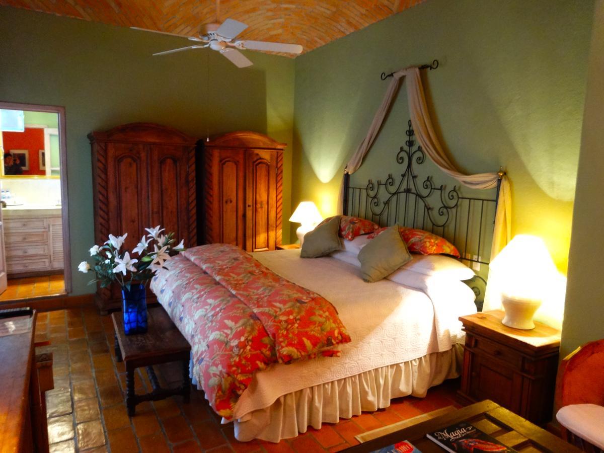 Bed and Breakfast Casa Calderoni San Miguel de Allende Exterior foto